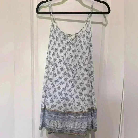 AMERICAN RAG CIE FLORAL SUMMER DRESS SIZE SMALL - Picture 1 of 4